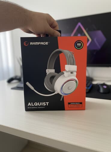 sağ qulaqda ses: Simli Qulaqcıqlar, rəng - Ağ — 1