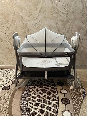 Oğlan və qız üçün, Yeni, Dördbucaq, Beşik, Dəst ilə, Matras ilə, Yellənmə mexanizm ilə