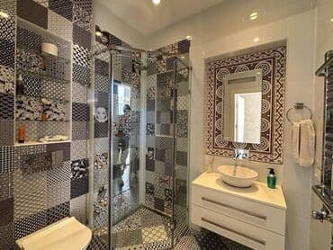 lənd kuruzer ucun led işıq lupası hardan tapmaq olar: Yasamal, 3 otaqlı, Yeni tikili, m. Elmlər Akademiyası, 126 kv. m — 7