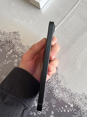 iphon xr: IPhone 13, 256 GB, Midnight, Face ID — 2