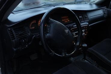 Opel Vectra: 2 l | 1999 il 499000 km Universal — 3