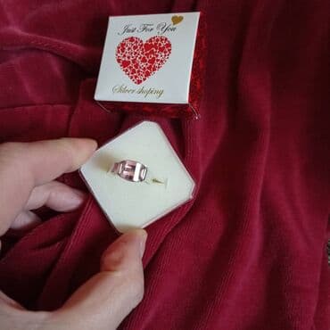 qirmizi ip qolbaqlar: Dəstə daxildir: Üzük, Gümüş — 5