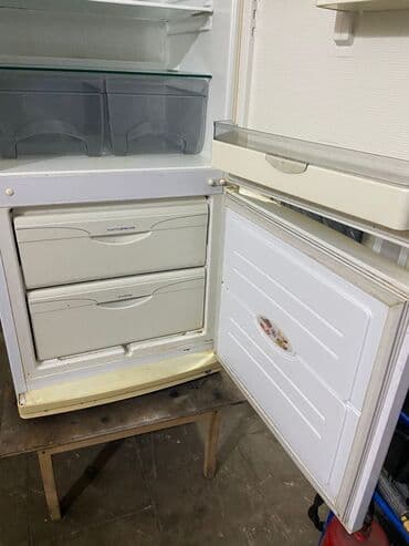 Duxovkalar: İki qapılı məişət soyuducusu - Üst kamera – soyutma bölməsi, şüşə — 3