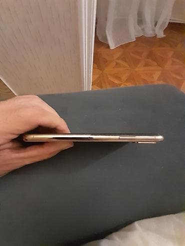 ipad 8 64: IPhone Xs, 64 GB, Qızılı, Face ID — 6