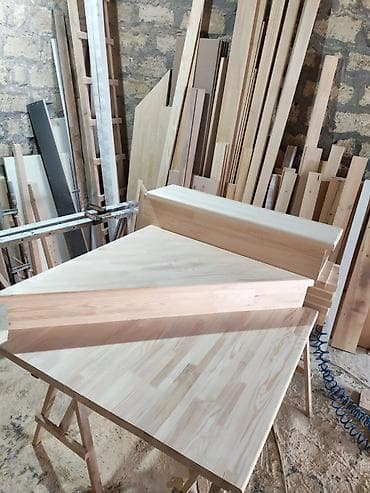 Quru inşaat materialları: Təbii ağacdan hazırlanmış pilləkən pilləsi və məhkərlər, Topdan və — 2