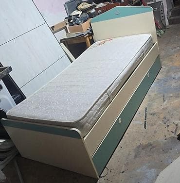 samovar satiram: Oğlan və qız üçün, Çarpayı — 1