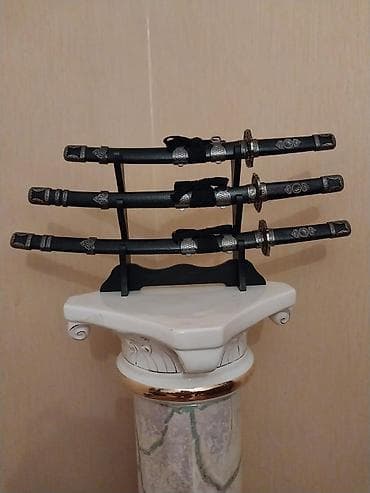 Üçlü samuray qılıncı dəsti – dekorativ katana, wakizashi və tanto - lalafo.az -da Üçlü samuray qılıncı dəsti – dekorativ katana, wakizashi və tanto -