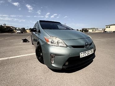 sud ceni: Toyota Prius: 1.8 l | 2013 il Hetçbek — 10