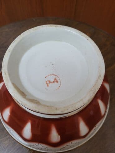 Termoqablar: Kolleksiya üçün dekorativ porselen dəst - Porselen kaşa: Ağ əsaslı — 2