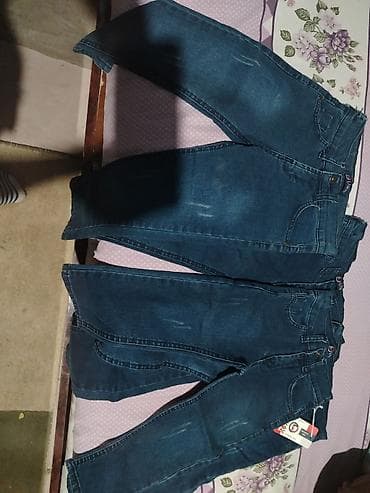 Cins şalvarlar mağaza bağlanıb elde qalib 3 yas 4 Yaş 5yasa