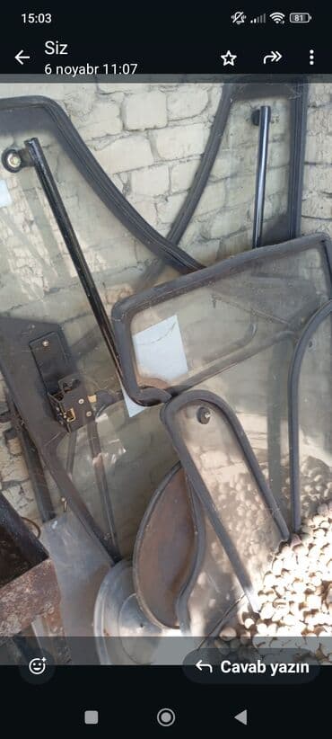 zil maşın: Məhsul: Traktor jto 454 kabinəsinin şüşəleri və qapıları dest tezedi — 2