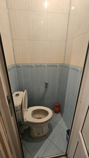 1 otaqli kiraye evler 20 yanvarda: Xalqlar metrosuna yaxın,10 mərtəbənin,8-ci mərtəbəsində,1 — 7