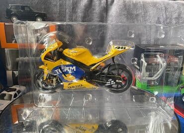 metbex tavan modelleri: Коллекционная модель Yamaha YZR-M1 #43 Valentino Rossi MotoGP 2006 — 7