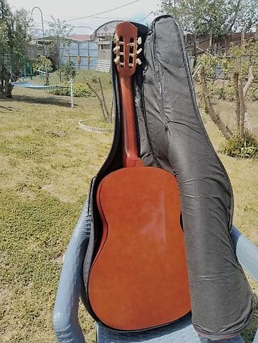 Klassik gitara, Yamaha, İşlənmiş — 3