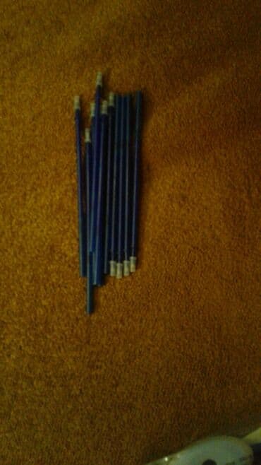 rəsm çəkmək üçün ləvazimatlar: Rucka qelem planshet ucun tezedi qiymeti 1 ededi 10 azn qirmizi qelem — 7