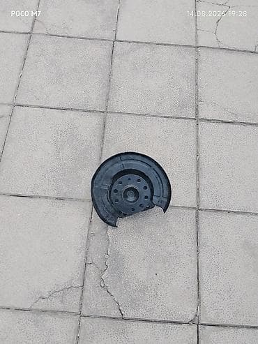 disk teker bmw: Opel Astra h-ın arxa sol stupisiya topu komplekt. üstən çıxma orqinal — 3