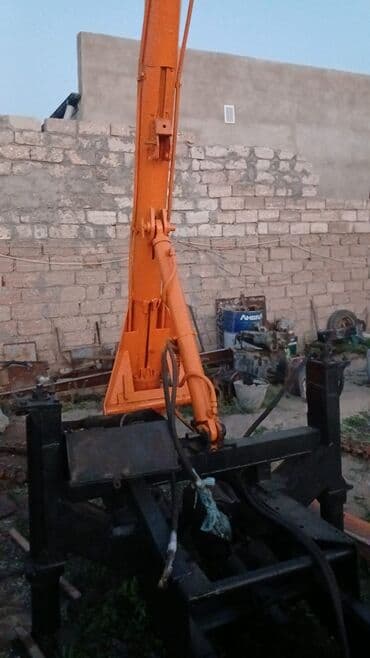 дом на колёсах: 2.2 Mete derinliyinde torpaq daşi desir.bir Eded üstünde 30 — 3