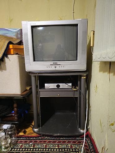 ariston 2 ci el: Euromax DVB Digital Satellite Receiver - Model: Euromax (üzərində — 1