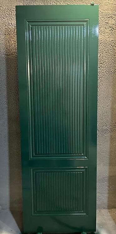 Yaşıl rəngli daxil qapı paneli - Material: ağac əsaslı panel