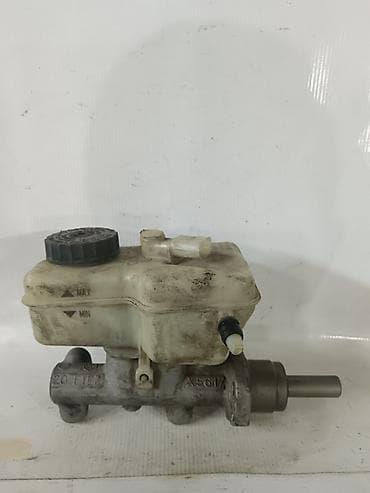 porşe: Fren baş silindri (master cylinder) və maye çəni komplekti - İki — 2