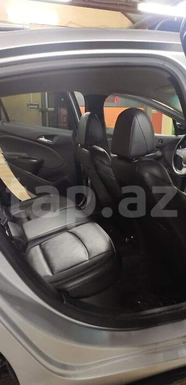 Aksesuarlar və tüninq: Chevrolet Cruze Sedan – gümüşü rəng, idman üslublu eksteryer - — 3