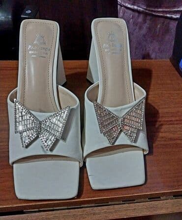 женские слипоны на высокой подошве: Сабо, Размер: 40, цвет - Белый, Новый — 2