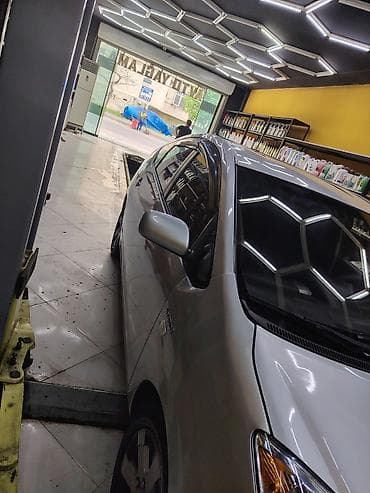 byd satilir: Toyota Prius: 1.5 l | 2007 il Hetçbek — 4
