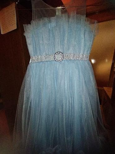 toy donlari 2024: İlk növbədə qeyd edək ki, paltar 1 dəfəgeyinili. Mavi rəngdə şifon/til — 4