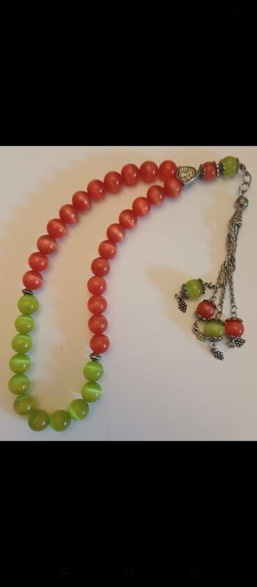 Təbii daşlardan təsbeh satılır.Qiymet 25 manat lalafo.az -da Təbii daşlardan təsbeh satılır.Qiymet 25 manat