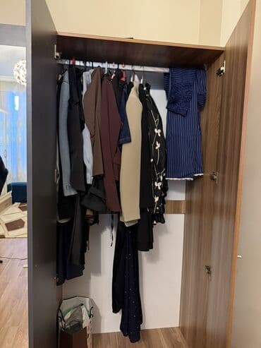şifanerler: Açılan, 3 qapılı Düz dolab, Qarderob, paltar dolabı — 3