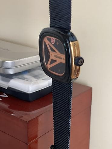 telofonlu saat: Yeni, Qol saatı, Kademan — 4