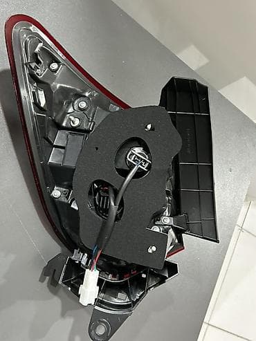 07 arxa stoplari: Qalloqen, Toyota Yeni — 3