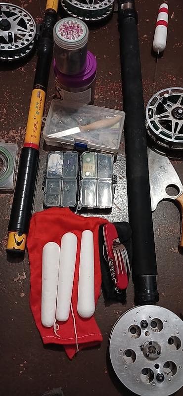 Balıqçılıq dəstləri – tam komplekt Tərkib: - Teleskopik balıqçı