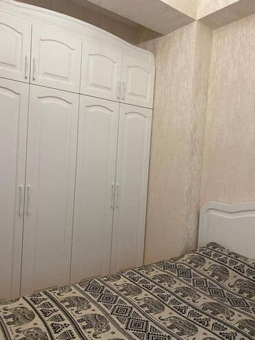 bine savxozda ev: Sumqayitda bulvara yaxin 10 mertebeli binanın 6-ci mərtəbəsində — 8