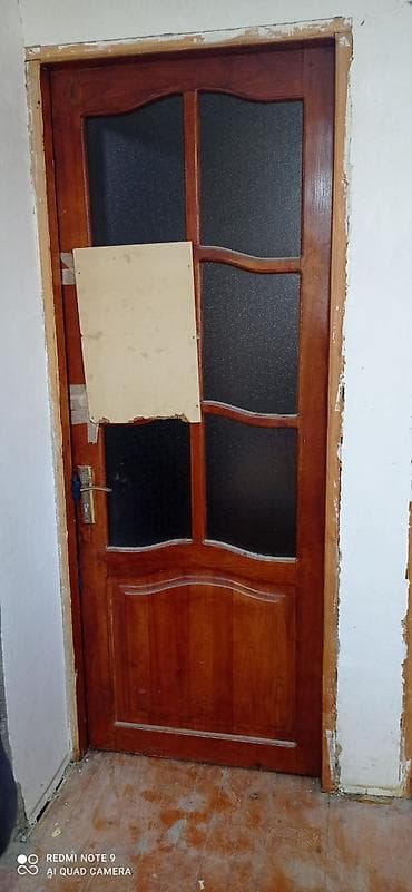 şef qapi: 5 ədəd üstən çıxma taxta qapılar satılır yaxşı vəziyyətdədir 2.15/90 — 4