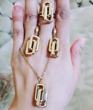 1 qram gümüşün qiyməti 2021: Dəstə daxildir: Üzük, Kulon, Boyunbağı, Sarı qızıl, 585 Əyar, 891 g — 2