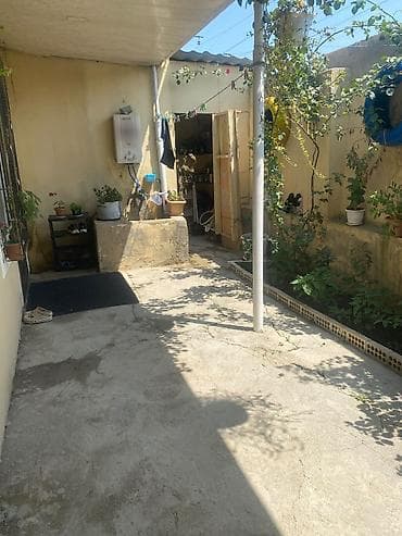2 otaqlı, 80 kv. m, Orta təmir