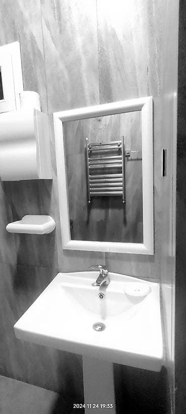 daşınmaz əmlakın satışı: Qaraçuxur qəs. 4 otaqlı, 160 kv. m, Kredit yoxdur, Yeni təmirli — 5