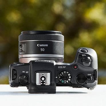 Fotokameralar: Canon EOS RP + Canon RF 50mm f/1.8 obyektiv Üzərində — 1