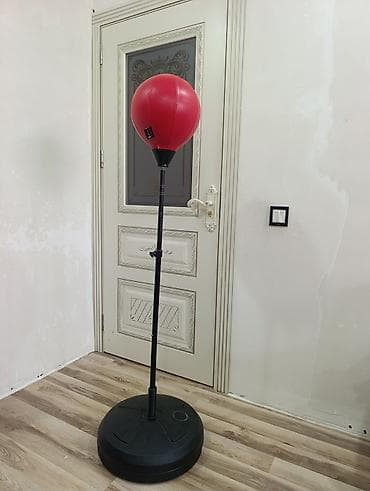 Boks kisələri: Dayaqlı boks punchinq topu - Qırmızı rəngli, armud formalı punchinq — 2