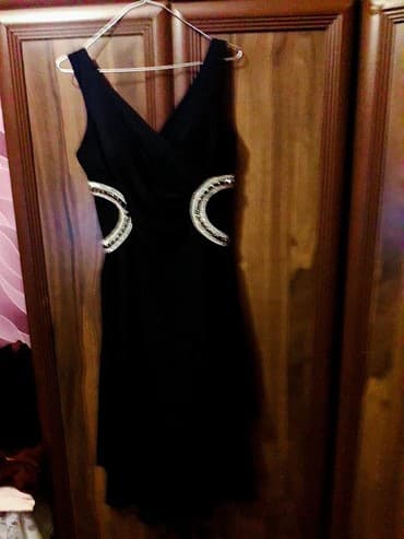 Vicerni paltari 1 defe geynilib baha alinib balaca oldugna satilir lalafo.az -da Vicerni paltari 1 defe geynilib baha alinib balaca oldugna satilir