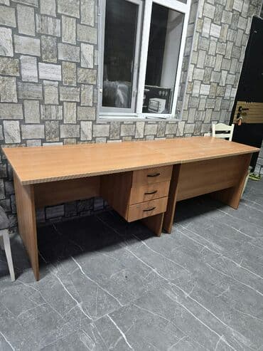 svarka aparati satilir: Б/у, Для сотрудника, Квадратный стол — 3