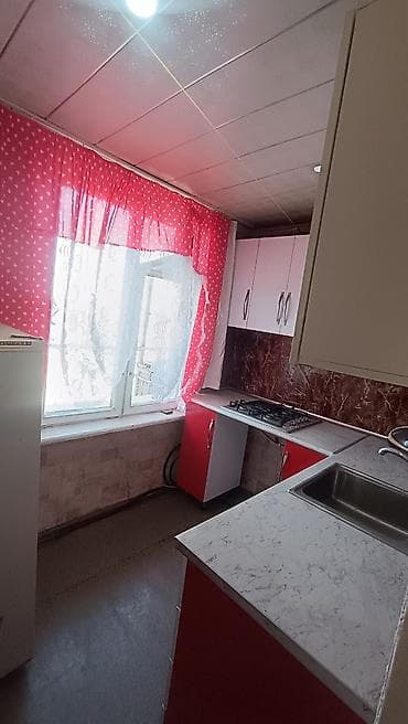 prefabrik ev: Gəncə şəhərində Kirayə 2 otaq ev verilir. Ev orta təmirlidir. Uzun — 6