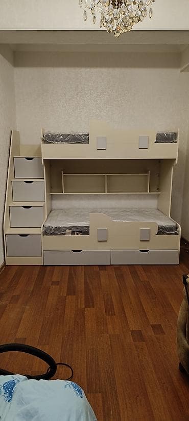 sisler: Oğlan və qız üçün, Yeni, Çarpayı, Matras ilə, Siyirməli, Laminat — 5