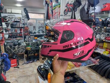 Matasklet kaskalar reng secimi var ağ, qara, qırmızı, mağazadan elde