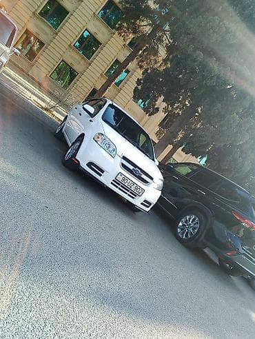 bmw m3 coupe: Chevrolet Aveo: 1.4 l | Sedan — 7