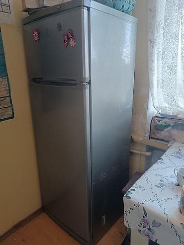 2 qapılı Indesit Soyuducu Satılır, rəng - Boz — 4