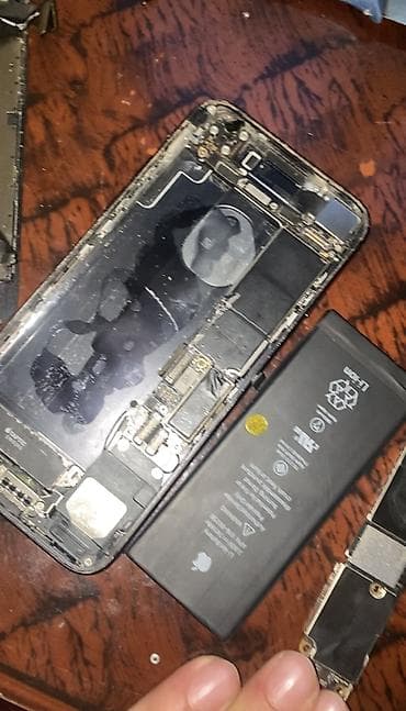 kompüter qiyməti: IPhone 7, 32 GB, Qara, Barmaq izi — 4