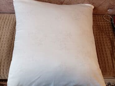 Balış üzləri: Tükdən və sintfondan hazırlanmış təzə yastıqlar işləmiyib hec bir — 1