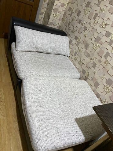 ikinci el tek yataq: Di̇van-kravat, İşlənmiş — 1